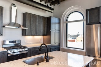 100 W Union St in Morganton, NC - Building Photo - Building Photo