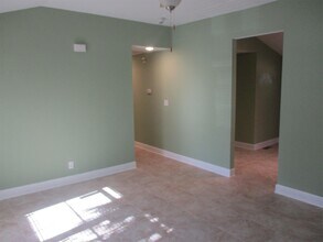 1725 Longleaf Dr in Charlotte, NC - Building Photo - Building Photo