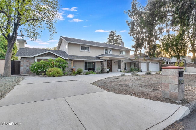 property at 1574 La Jolla Dr