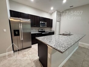 3259 Halacka Ave SE in Palm Bay, FL - Building Photo - Building Photo