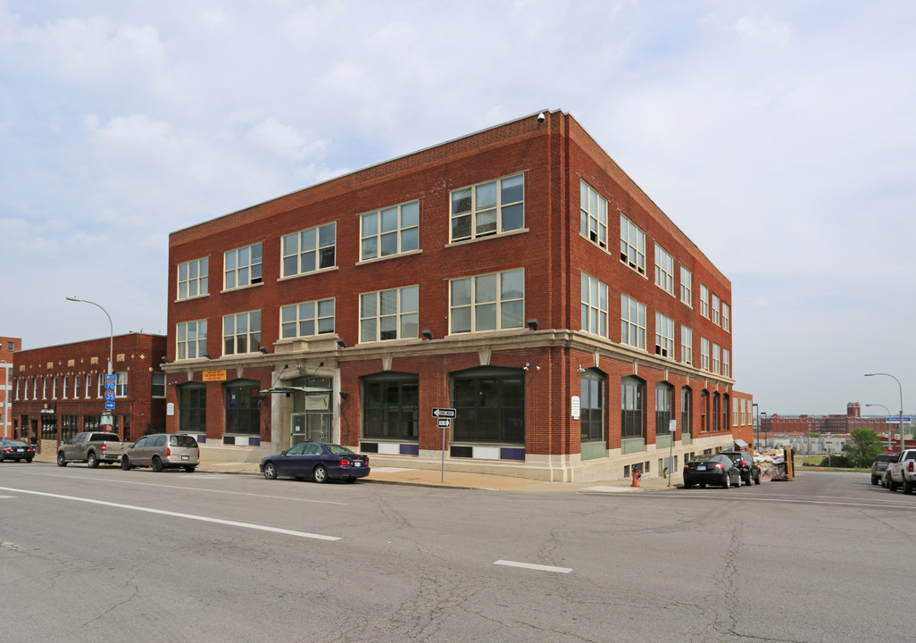 Buick Lofts in Kansas City, MO - Building Photo