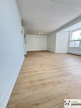 56 Donald St in Barrie, ON - Building Photo - Building Photo