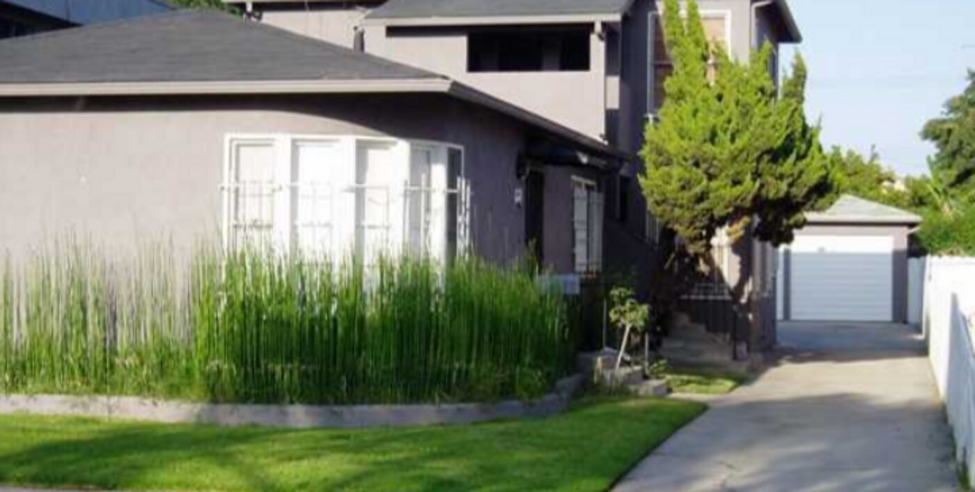 500 Almond Ave in Long Beach, CA - Building Photo