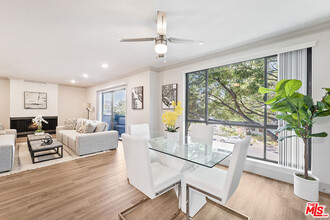 821 3rd St in Santa Monica, CA - Building Photo - Building Photo