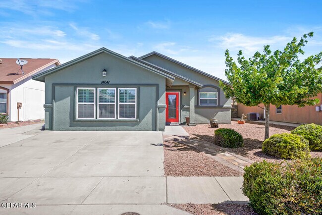 14041 Sandy Rock Dr in El Paso, TX - Building Photo - Building Photo