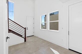 109 Coral Bell Dr in Napa, CA - Building Photo - Building Photo