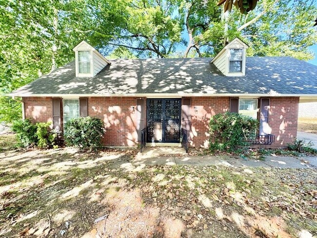 property at 4936 Leven Rd