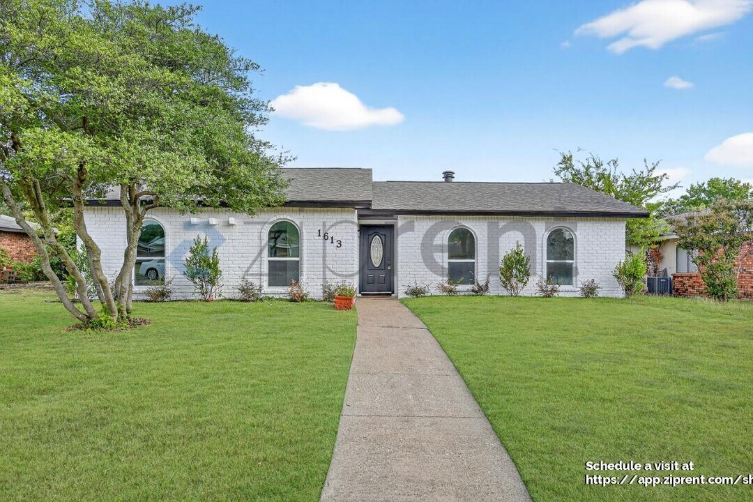 1613 Cumberland Trail in Allen, TX - Building Photo