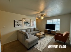 404 Brittney Way in Harker Heights, TX - Foto de edificio - Building Photo