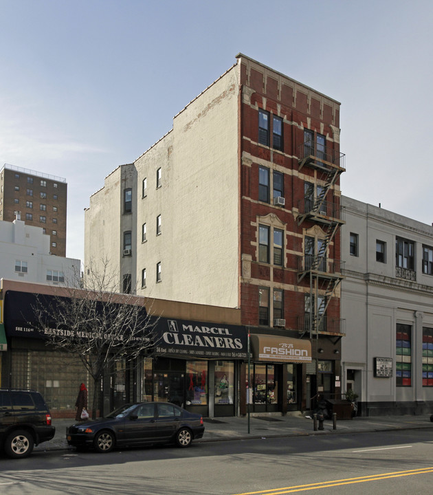 54 E 116th St in New York, NY - Foto de edificio