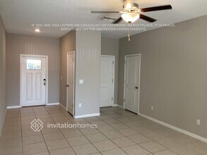 5148 Forum Blvd in Holiday, FL - Building Photo - Building Photo