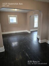 1029 Harpster Ave in Akron, OH - Building Photo - Building Photo