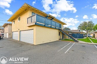 7572 Amazon Dr in Huntington Beach, CA - Building Photo - Building Photo