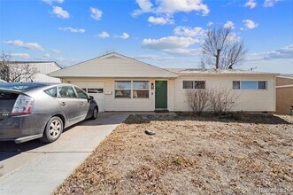 305 Maplewood Dr in Colorado Springs, CO - Building Photo - Building Photo