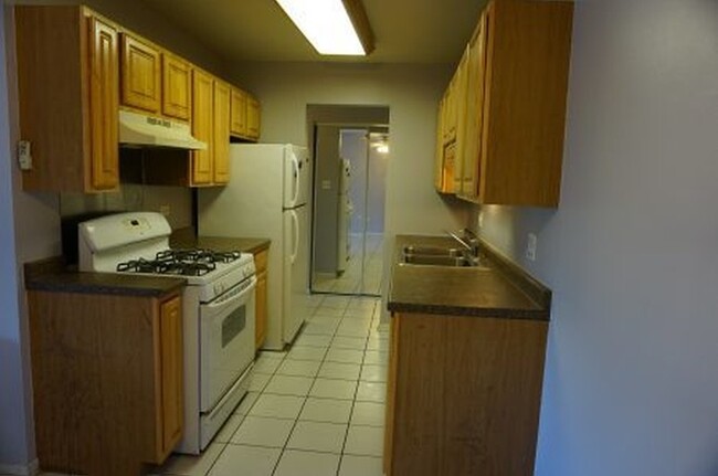 655 Deepwoods Dr, Unit 3E photo'