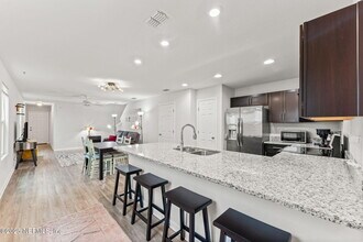 8939 India Ave in Jacksonville, FL - Building Photo - Building Photo