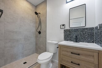 3954 Armstrong St in San Diego, CA - Building Photo - Building Photo