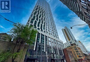 252 Church St in Toronto, ON - Building Photo