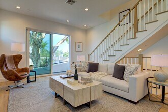 6018-6018 Comey Ave in Los Angeles, CA - Building Photo - Building Photo