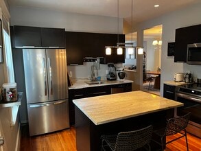 63 Downer Ave, Unit 1 in Boston, MA - Building Photo - Building Photo
