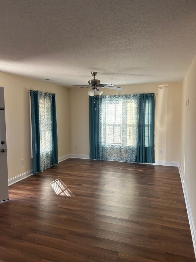 7004 Oak Grove Rd in Conway, SC - Building Photo - Building Photo