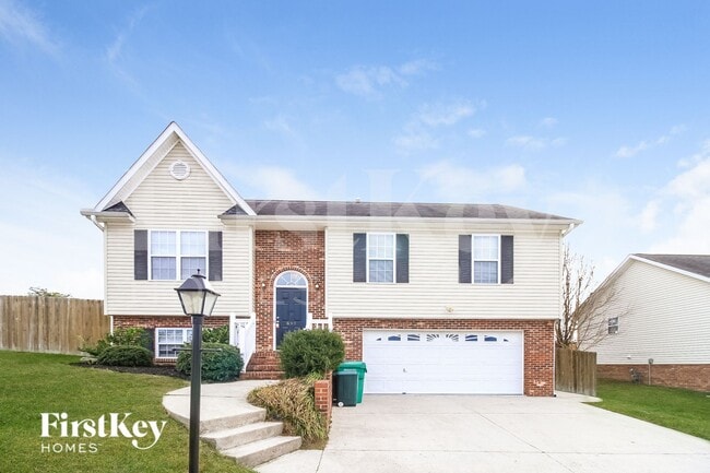 property at 699 Hitchcock Way