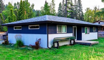 2010 Benchmark Ln in Whitefish, MT - Building Photo