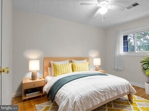 477 Hampton Ct in Falls Church, VA - Building Photo - Building Photo