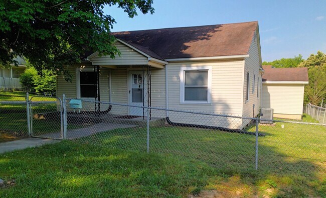 property at 1108 Grover St