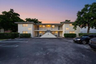 10151 NW 35th St in Coral Springs, FL - Building Photo