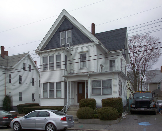 26 Cedar St in Taunton, MA - Building Photo - Building Photo