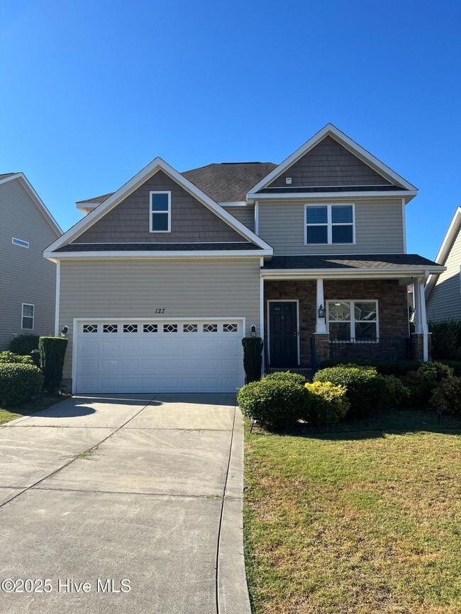 127 Lightwater Dr