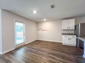 8787 Pathstone Blvd in Pensacola, FL - Building Photo - Building Photo