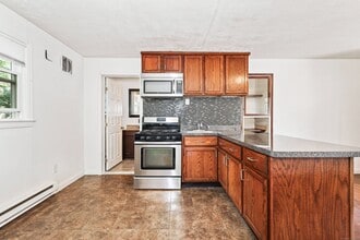 62 Wood St in Meriden, CT - Building Photo - Building Photo