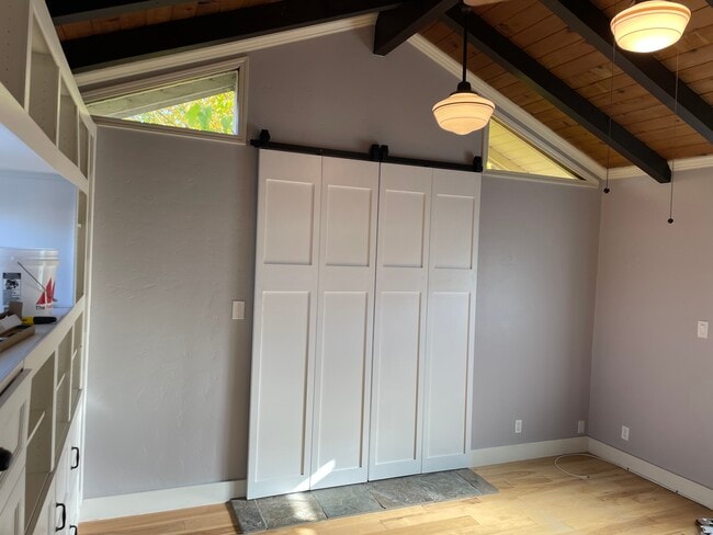 102 Ash Way, Unit In law unit in San Rafael, CA - Building Photo - Building Photo