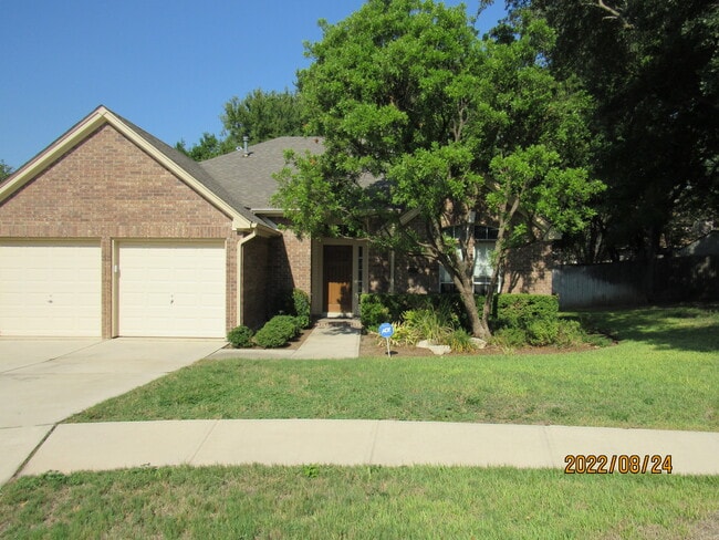 9415 Pine Arbor in San Antonio, TX - Foto de edificio - Building Photo