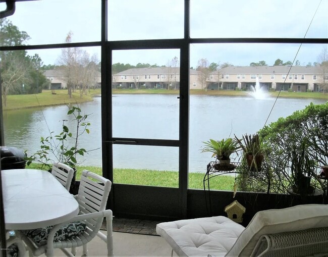 5905 Rocky Mount Dr in Jacksonville, FL - Building Photo - Building Photo