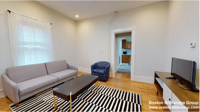 28 Sumner St, Unit 1 in Boston, MA - Building Photo - Building Photo