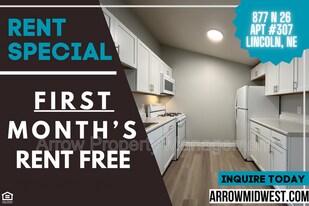 877 N 26th St in Lincoln, NE - Building Photo