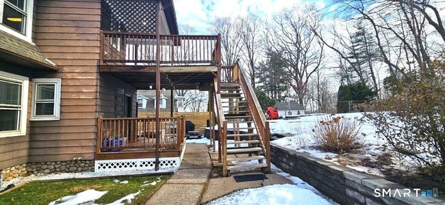 49 Bingham St in Bristol, CT - Building Photo - Building Photo