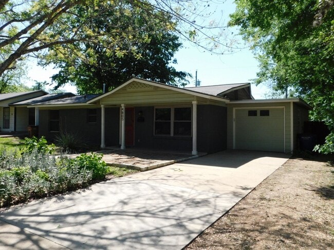 4805 Sylvandale Dr