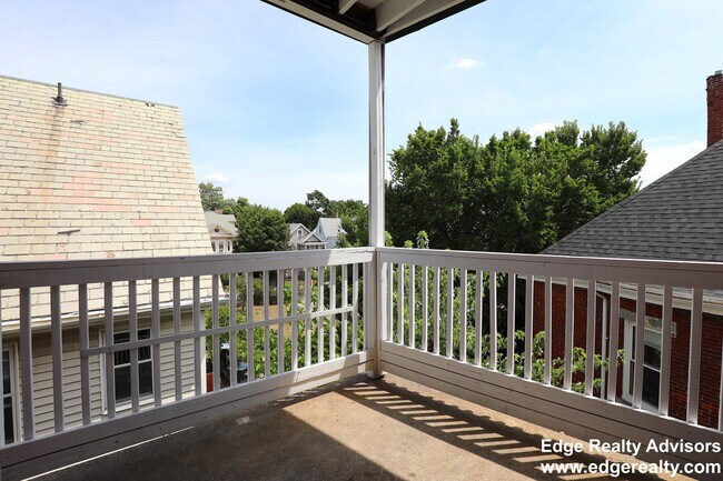61 Royal St, Unit 1 in Boston, MA - Building Photo - Building Photo