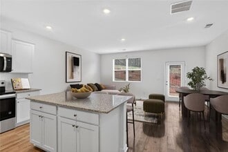 2818 Georgia Aster Way in Atlanta, GA - Building Photo - Building Photo