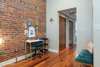 500 Jefferson St, Unit 3 in Lafayette, LA - Building Photo - Building Photo