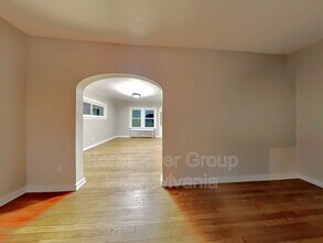 3025 Norwood Ave in Pittsburgh, PA - Building Photo - Building Photo