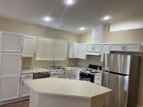 7105 Banbury Ct in Reno, NV - Foto de edificio - Building Photo