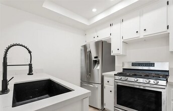 1046 Calle Del Cerro in San Clemente, CA - Building Photo - Building Photo