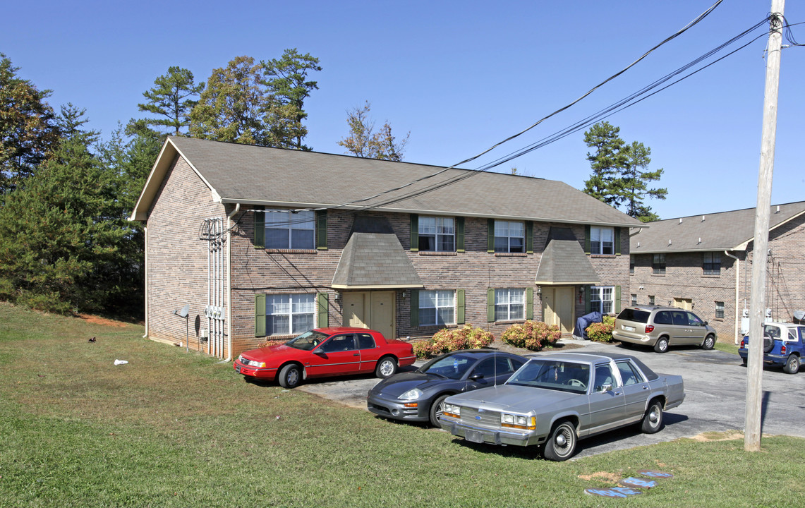 400-406 Pine Ridge Dr in Lenoir City, TN - Foto de edificio