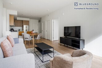 1 Adrian Ct in Burlingame, CA - Building Photo - Building Photo