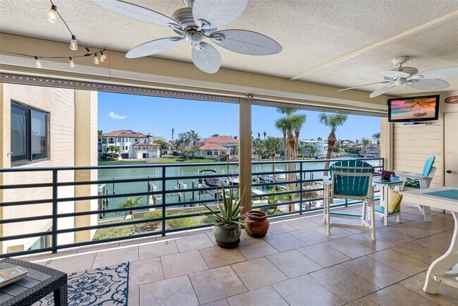 363 Pinellas Bayway S in Tierra Verde, FL - Building Photo - Building Photo